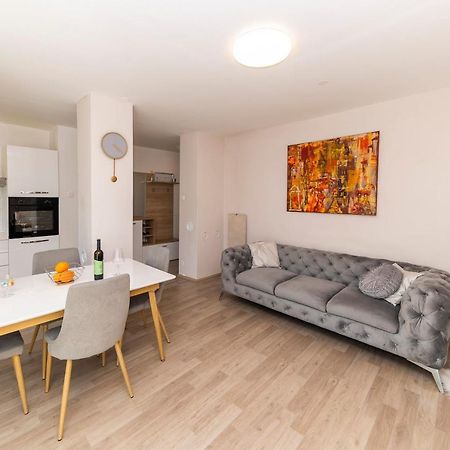 Apartman Morena Apartment Zadar Ngoại thất bức ảnh
